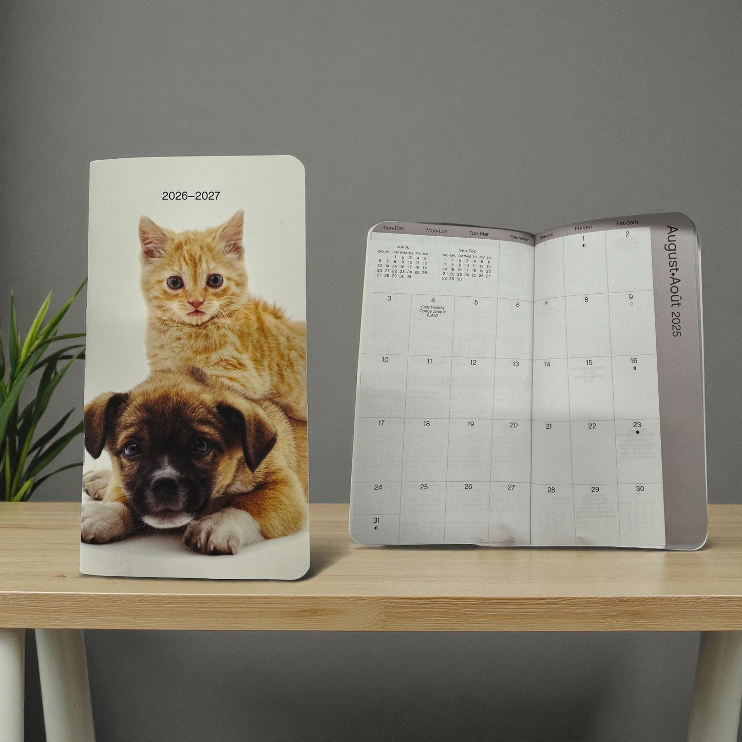 Agenda de bolso 2026-2027 - Gato e Cachorro